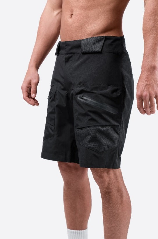 INS200 Shorts