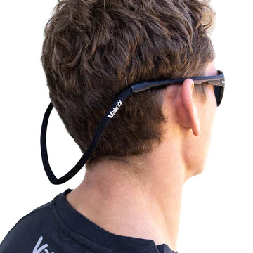 Floating eyewear retainer